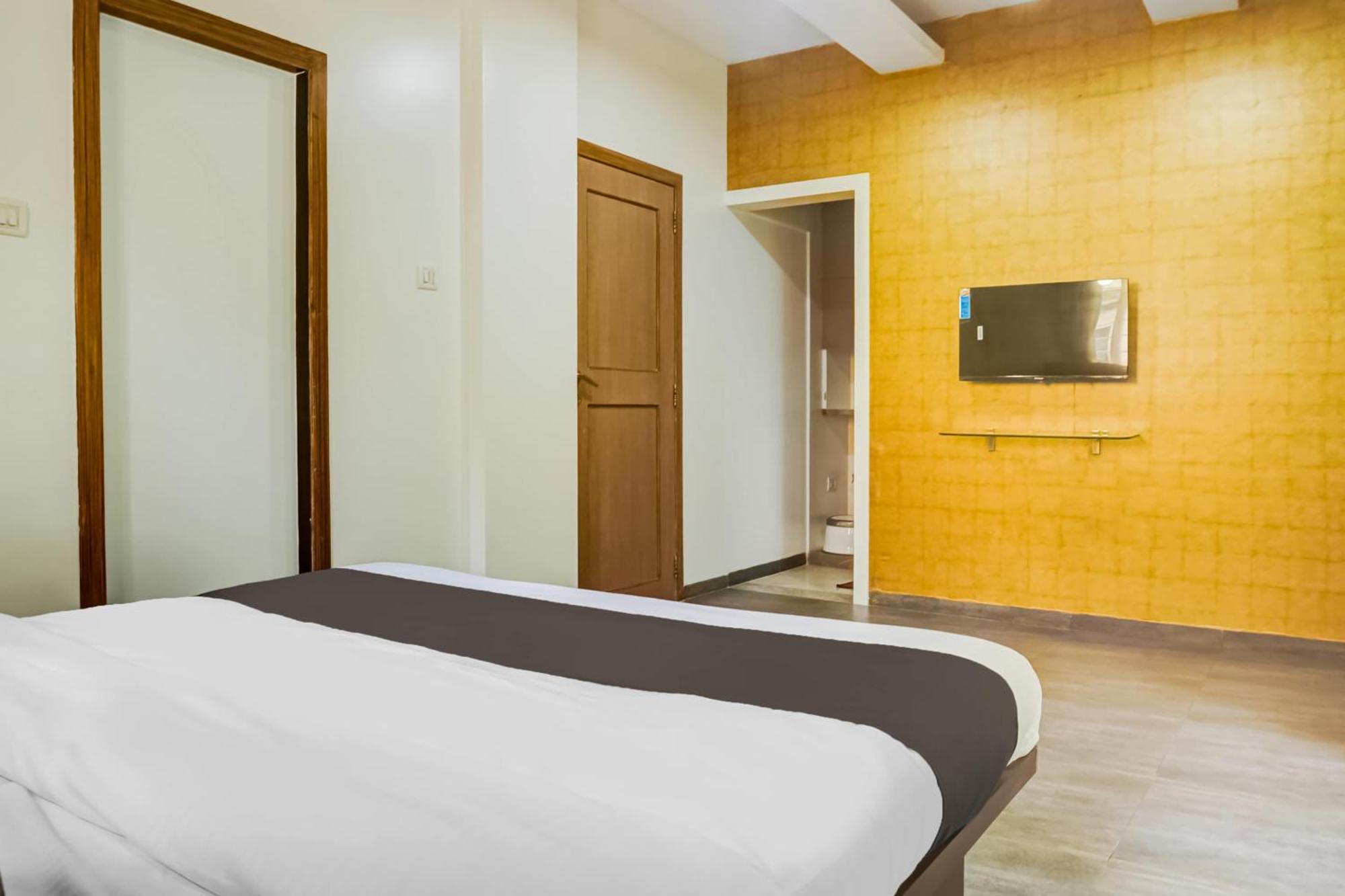 פונה Hotel O Shree Hari מראה חיצוני תמונה