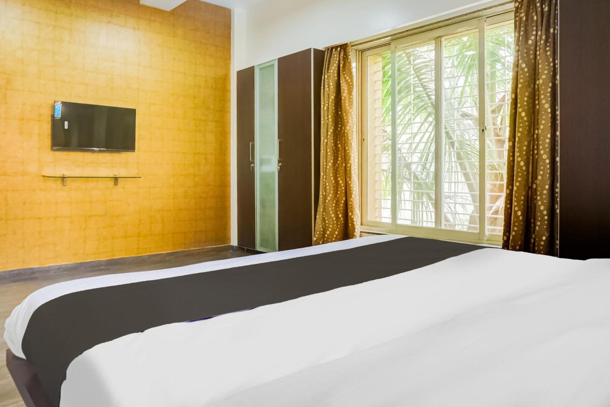 פונה Hotel O Shree Hari מראה חיצוני תמונה